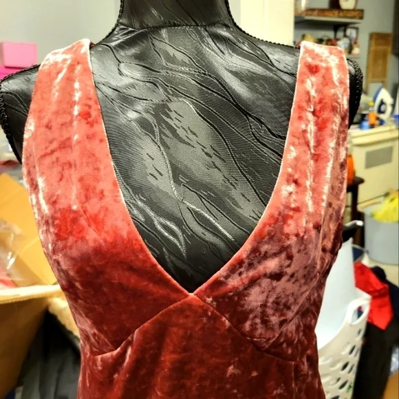 Molly Green Large Pink Velvet sleeveless Mini Dress - Picture 2 of 14